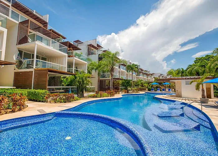 Luxurious Tulum Terrazas 2-bedroom Condominiuml Akumal