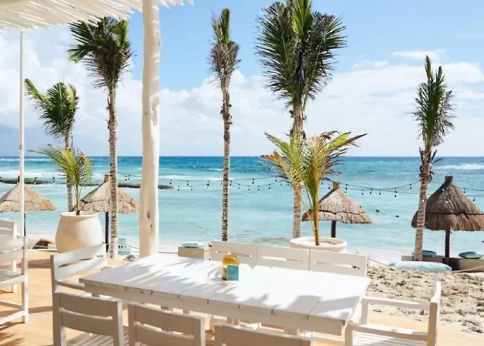Casa de férias Luxurious Tulum Terrazas 2-bedroom Condominiuml Akumal