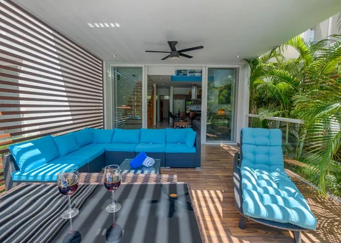 Luxurious Tulum Terrazas 2-bedroom Condominiuml Casa de férias Akumal