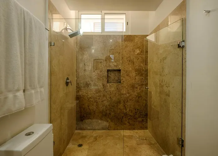 Luxurious Tulum Terrazas 2-bedroom Condominiuml Casa de férias Akumal
