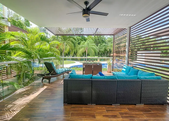 Casa de férias Luxurious Tulum Terrazas 2-bedroom Condominiuml Akumal
